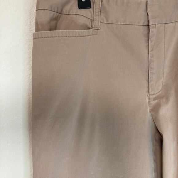 Liz Claiborne Sloane Women's Tan Capri Pants Size 12 Cotton/Spandex - Picture 3 of 7